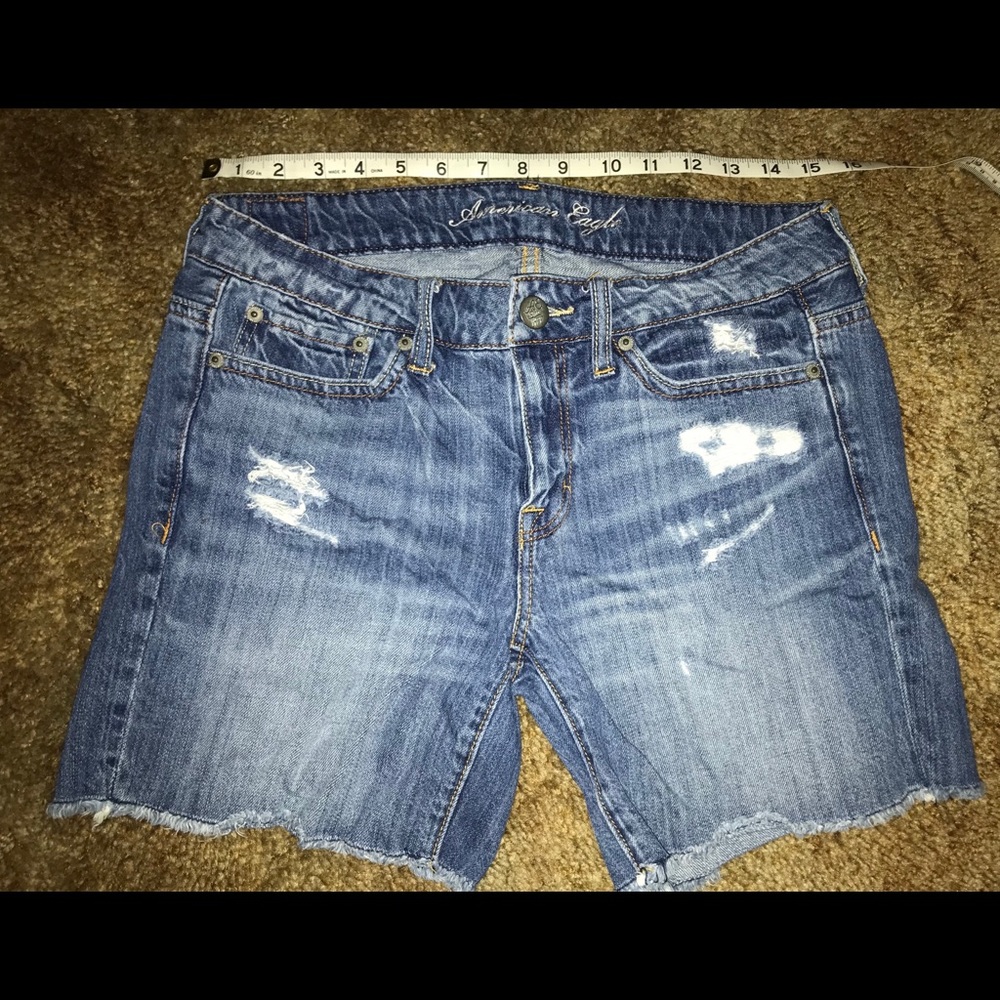 American Eagle Cut Off Bermuda short